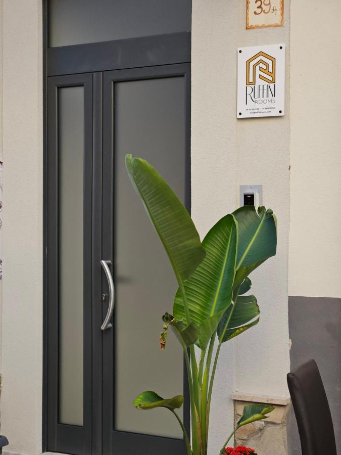 Ruffini Rooms แตร์โมลิ ภายนอก รูปภาพ