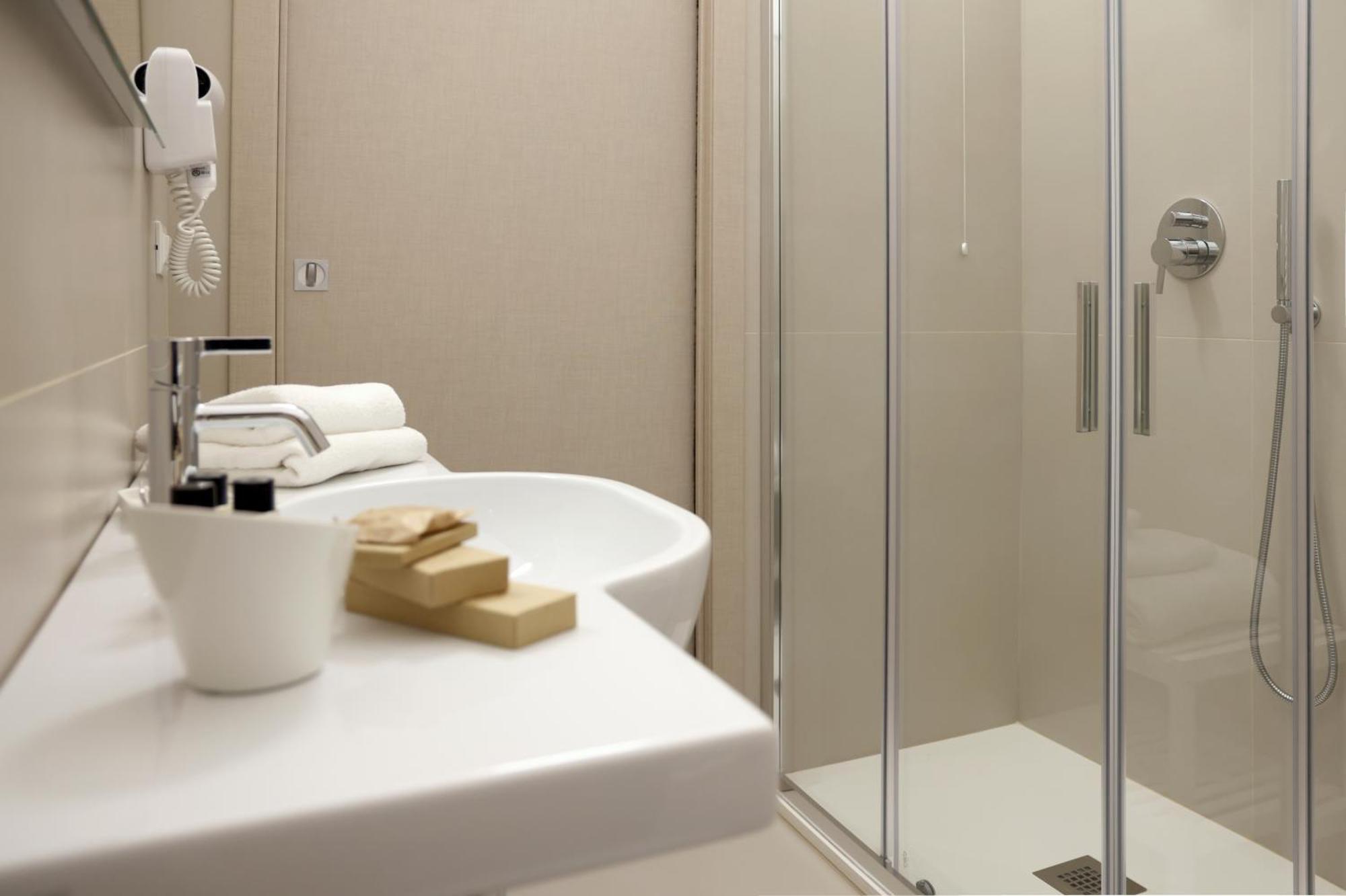Ruffini Rooms แตร์โมลิ ภายนอก รูปภาพ