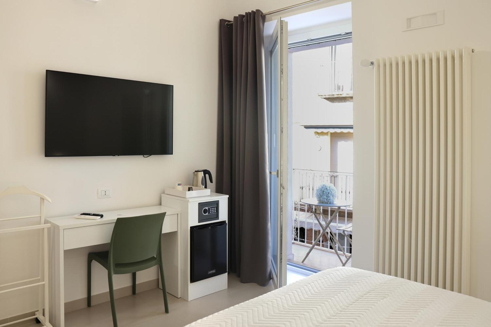 Ruffini Rooms แตร์โมลิ ภายนอก รูปภาพ