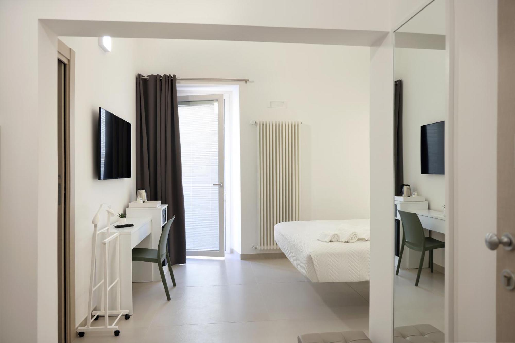 Ruffini Rooms แตร์โมลิ ภายนอก รูปภาพ
