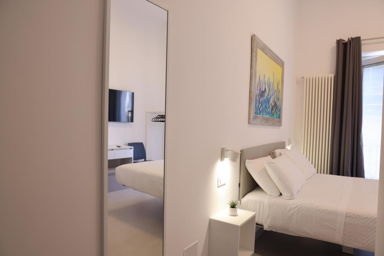 Ruffini Rooms แตร์โมลิ ภายนอก รูปภาพ
