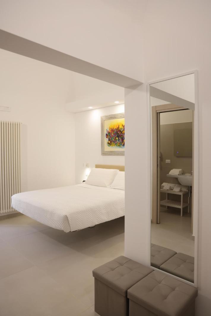 Ruffini Rooms แตร์โมลิ ภายนอก รูปภาพ